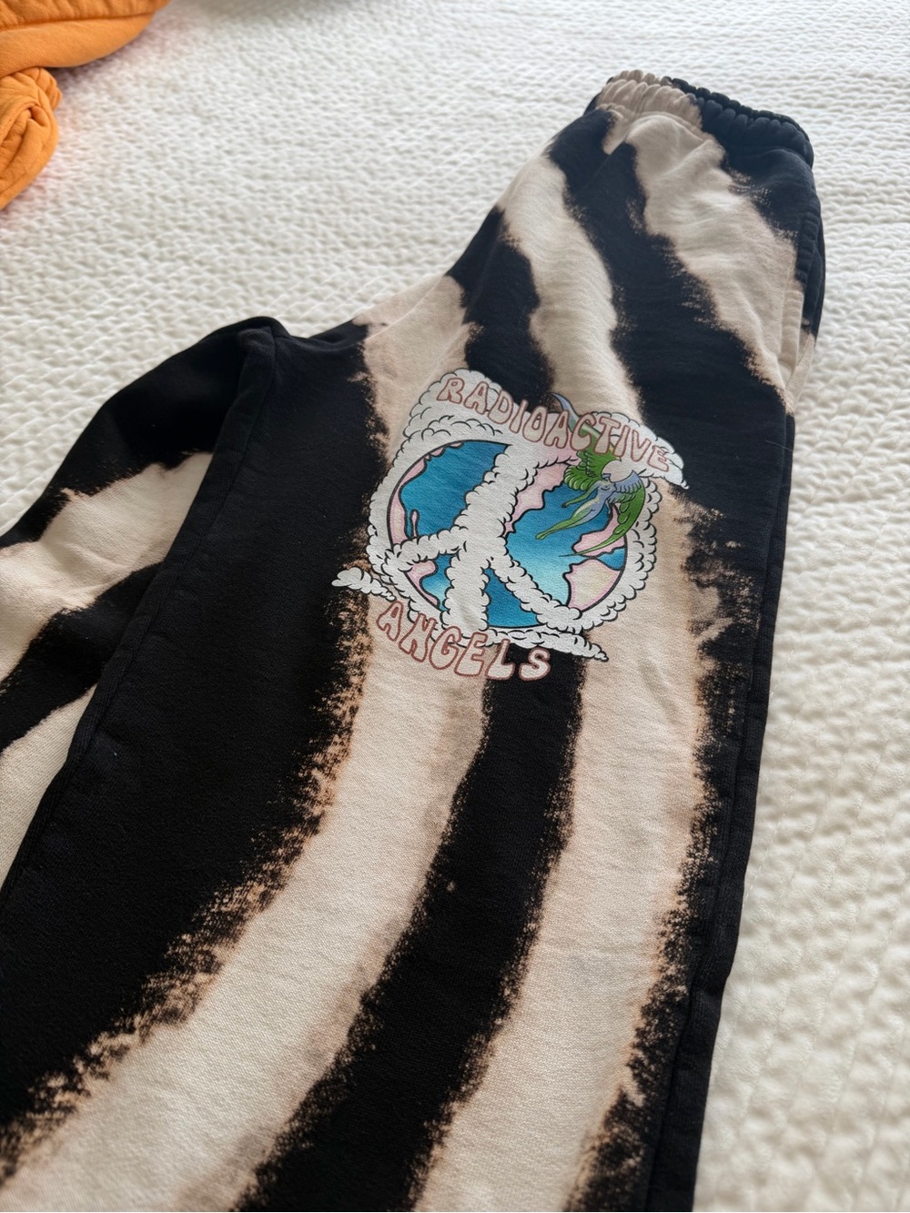 Boys Lie Black and Cream Tie-Dye Jogger Pants - Picture 3 of 3